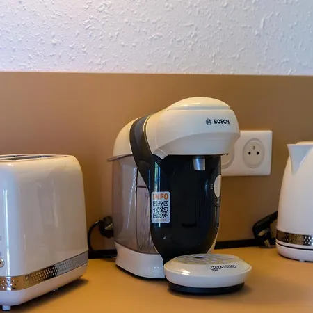 Hotel apartamentowy Ochji Di Mare