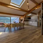 Ochji Di Mare