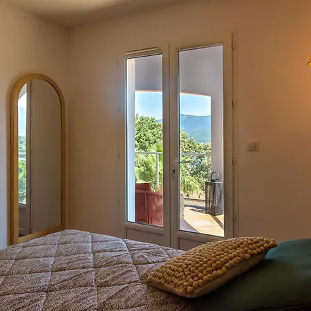 Ochji Di Mare Aparthotel